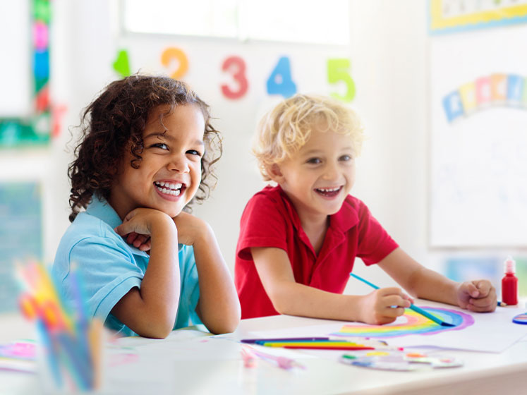 happy patients of pediatric chiropractic in Monterey Park